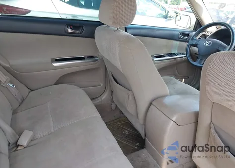 2005 Toyota Camry Se z USA, uszkodzony, nr VIN 4T1BE32K55U071331